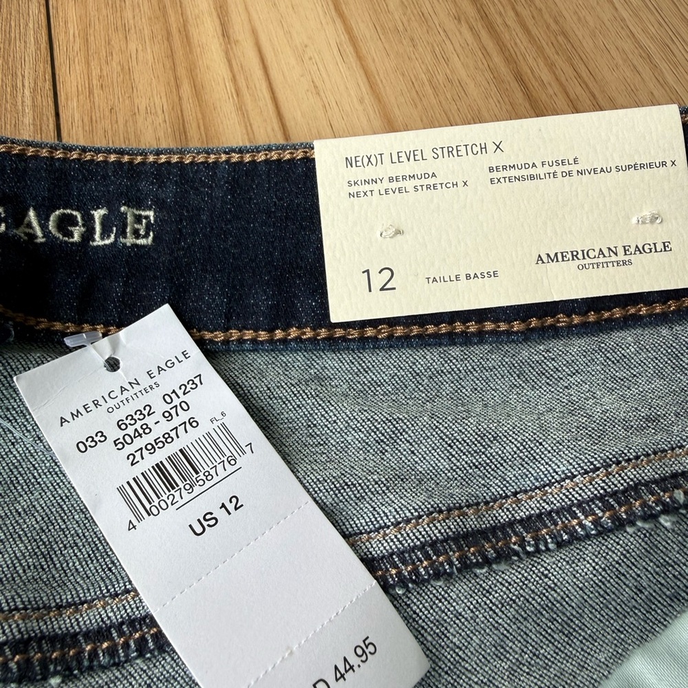 American Eagle Outfitters Men’s Dark Blue Relaxed Jeans Shorts - Picture 2 of 3